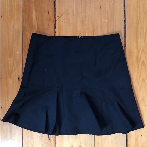 Theory Dresses & Skirts - Theory Ruffled Skirt